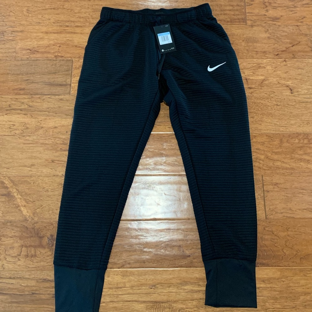 NWT Nike Womens Sweatpants Medium Black